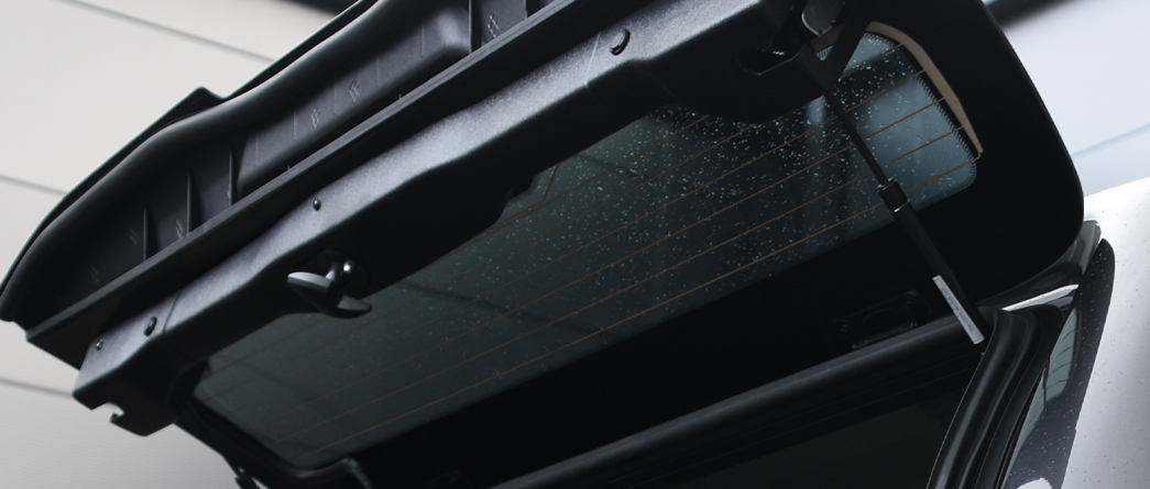 heated-rear-door-glass